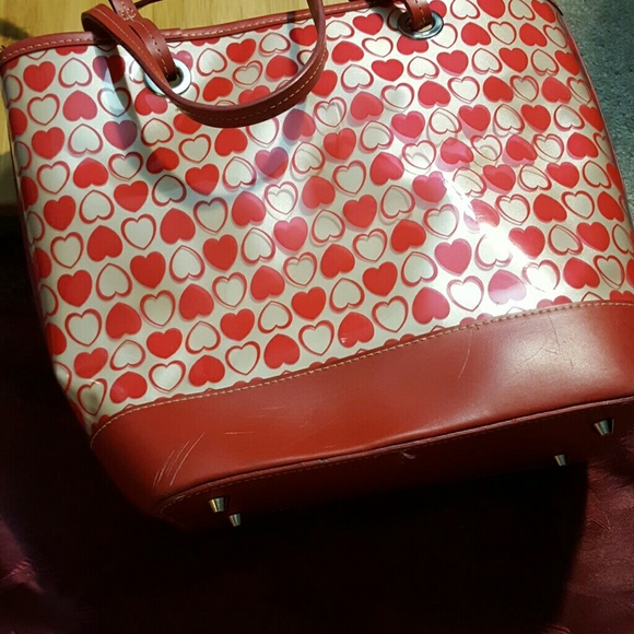 Lovely Heart Purse - Picture 2 of 8